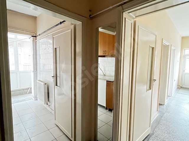 Sahibinden Merkezi Konumda Kiralık Daire - Görsel 14