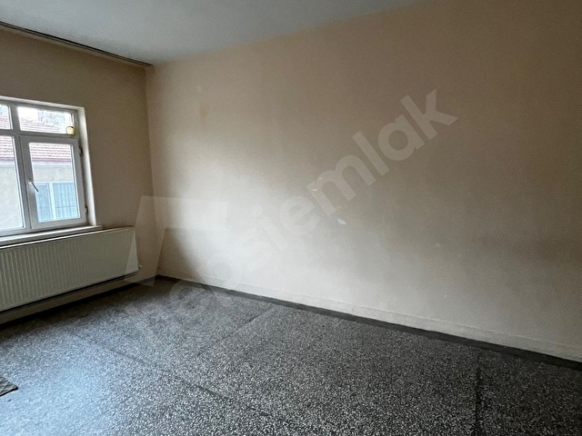 Sahibinden Merkezi Konumda Kiralık Daire - Görsel 24