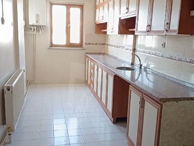 🏘️ DERYA EMLAKTAN HAMİDİYE MAHALLESİNDE SATILIK 3+1 DAİRE - Görsel 3