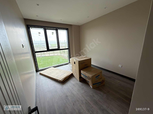 SİLİVRİ KAVAKLIDA ÖZEL HAVUZLU 4+1 MÜSTAKİL LÜKS VİLLA - Görsel 25