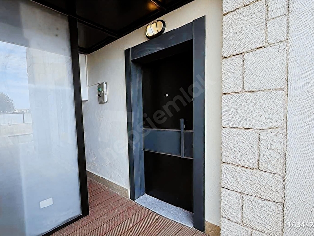 YUSEDEN ALAÇATIDA MÜSTAKİL MÜŞTEMİLATLI 4+2 SATILIK VİLLA - Görsel 12