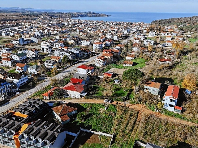 KANDIRA KEFKENDE DENİZE YAKIN %25 İMARLI 369 m² SATILIK ARSA