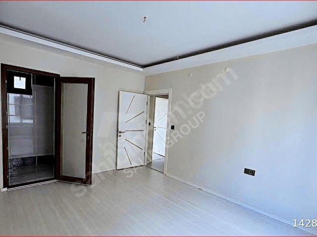 AFYON BİLGE EMLAKdan UYDUKENT  PAŞA CAMİ KARŞISI     KİRALIK  4+1,   LÜKS  DAİRE - Görsel 21