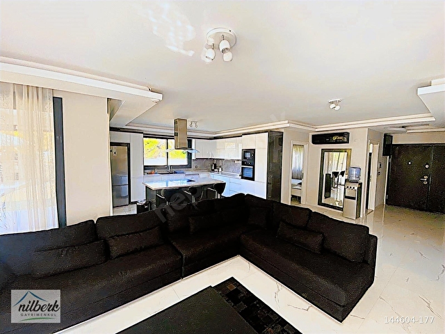 Çeşme Ilıcada Ultra Lüks Nilberkden Havuzlu Kiralık Villa - Görsel 13