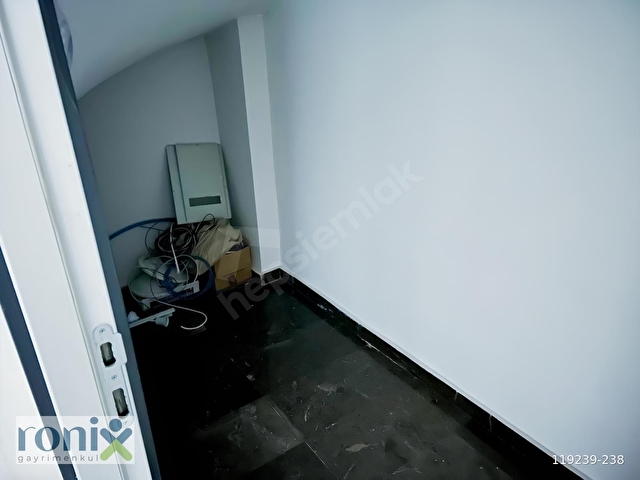 RONİX // YENİKENT KARTOPU CAD. // 5+1 320 M2 // KİRALIK VİLLA - Görsel 7