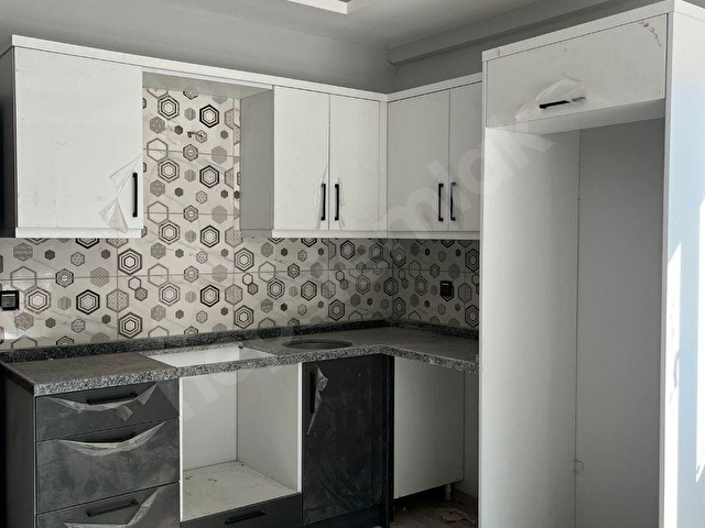 GÜLTEPEDE BULVAR ÜSTÜ İSKANLI SIFIR 1+1 DAİRE - Görsel 3