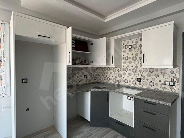 GÜLTEPEDE BULVAR ÜSTÜ İSKANLI SIFIR 1+1 DAİRE - Görsel 11