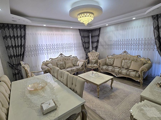 YEDİTEPEDE SATILIK GENİŞ VE FERAH 3+1 DAİRE - Görsel 3