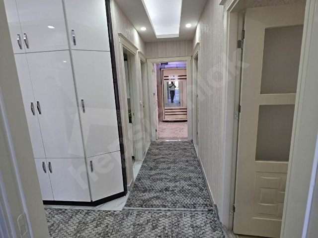 YEDİTEPEDE SATILIK GENİŞ VE FERAH 3+1 DAİRE - Görsel 14