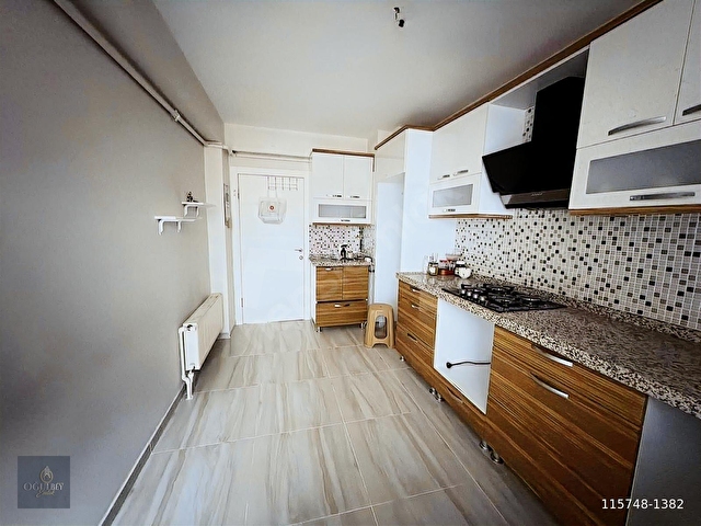 SEZGİN CAD. YAKINI 5+1 250m² 2.KAT FUL YAPILI KAPALI TERASLI GNY - Görsel 11
