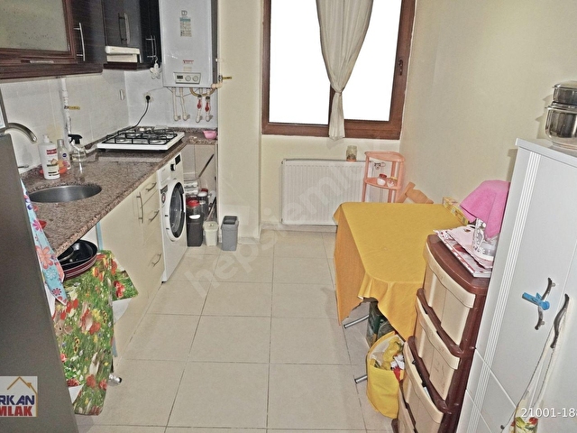 ÇİĞLİ K.ÇİĞLİ DE SATILIK DAİRE DOGALGAZ KOMBİLİ ÇİĞLİ SERKAN DAN