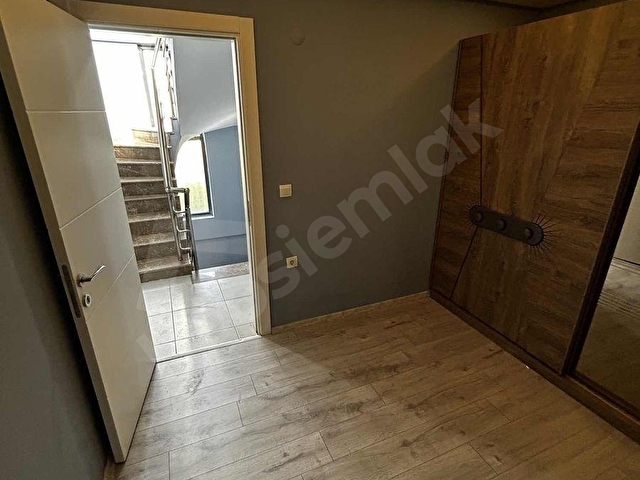 Seferihisar da Denize 200 metre de Muhteşem Müstakil Villa - Görsel 27
