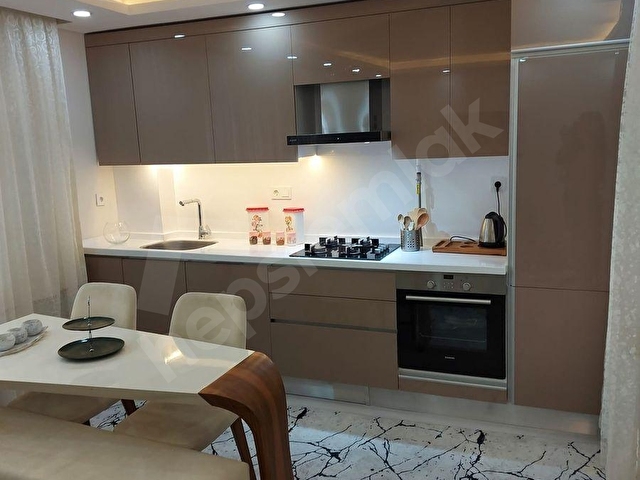 ŞIŞLI MECIDIYEKÖYDE PRESTIJLI VE TAM EŞYALI 3+1 KIRALIK DAIRE - Görsel 8