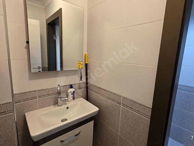 NED SERRAPARK SİTESİNDE EBEVEYN BANYOLU KİRALIK 3+1 DAİRE - Görsel 9