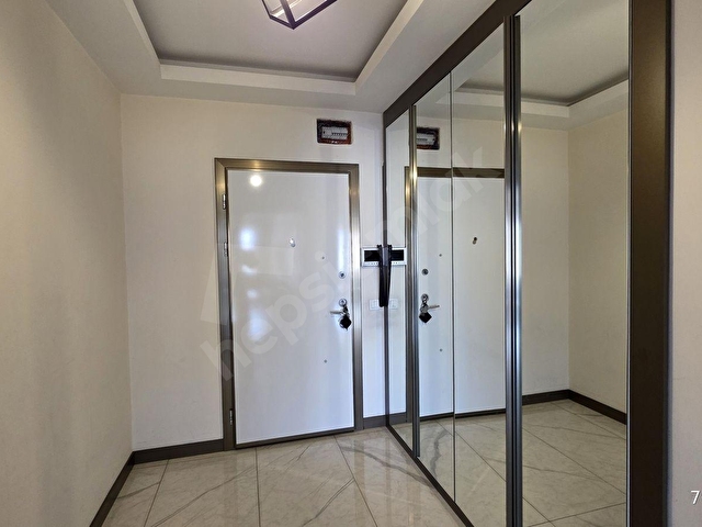 NED SERRAPARK SİTESİNDE EBEVEYN BANYOLU KİRALIK 3+1 DAİRE - Görsel 3