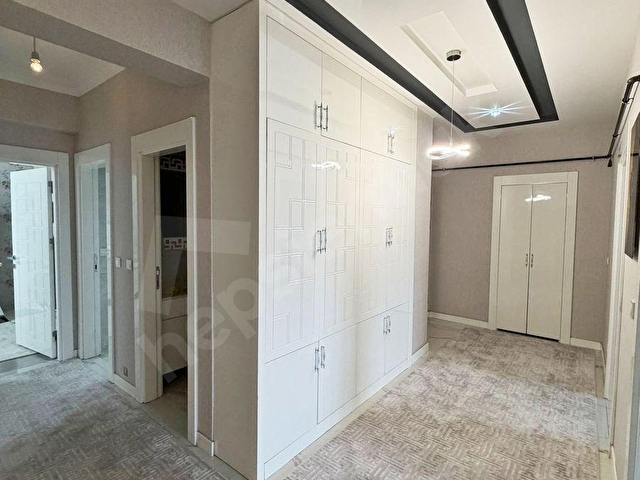 BELKIZDA CADDE ÜZERİ ARAKAT GENİŞ CAM BALKON MASRAFSZ 3+1 DAİRE - Görsel 15