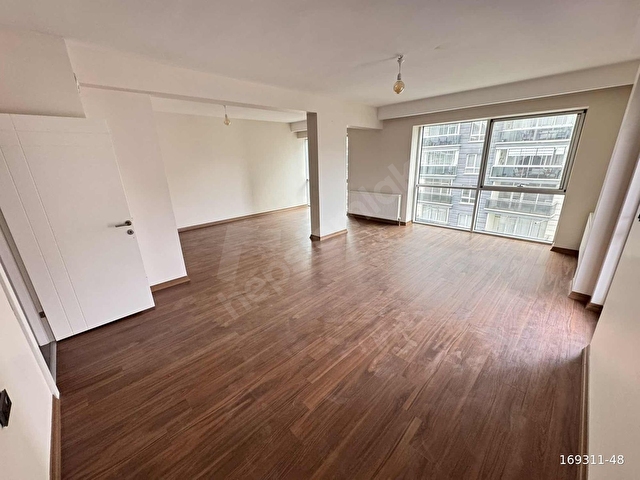300M² OTURUM ALANINA SAHİP 5,5+1 DUBLEX PREMİUM KİRALIK DAİRE!! - Görsel 23