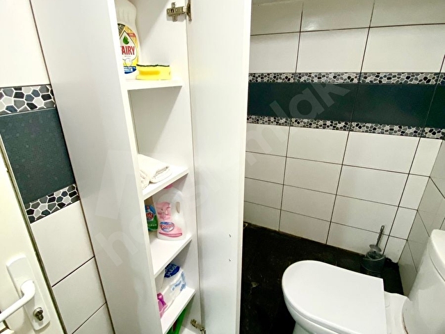 Sahibinden Mecidiyeköy merkezi vitrinli düz ayak dükkan - Görsel 3