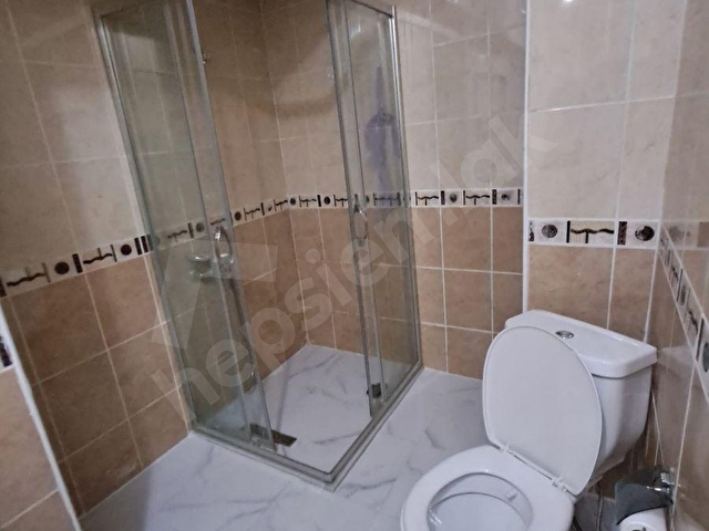 ATAŞEHİR İNÖNÜDE YURTSEVER CADDESİ ÜZERİNDE 130m2 3+1 ARAKAT - Görsel 13
