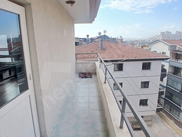 GÖKÇEBEYDEN ŞAHİNTEPEDE 3+1 KATTA FULL+FULL YAPILI 145m2 MANZARALI 2 BALKONLU CADDE DİBİ!! - Görsel 11