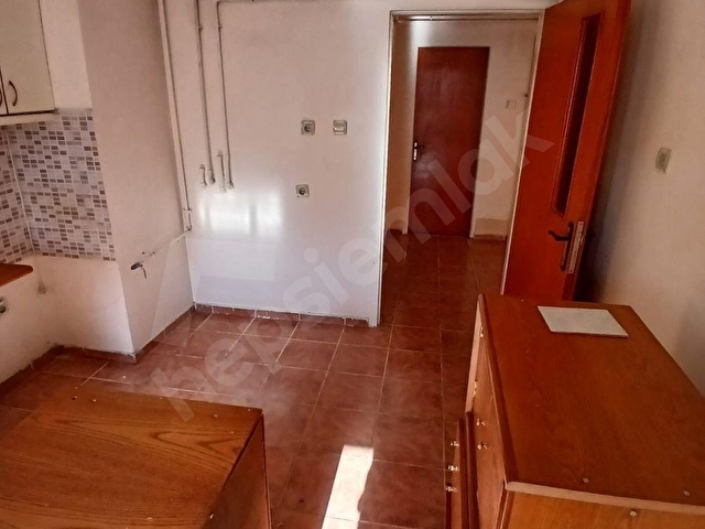 Dikmen Ş.A.S.Y Sokakta 3+1 , Kombili , 2.Katta , Ön Çephe... - Görsel 8