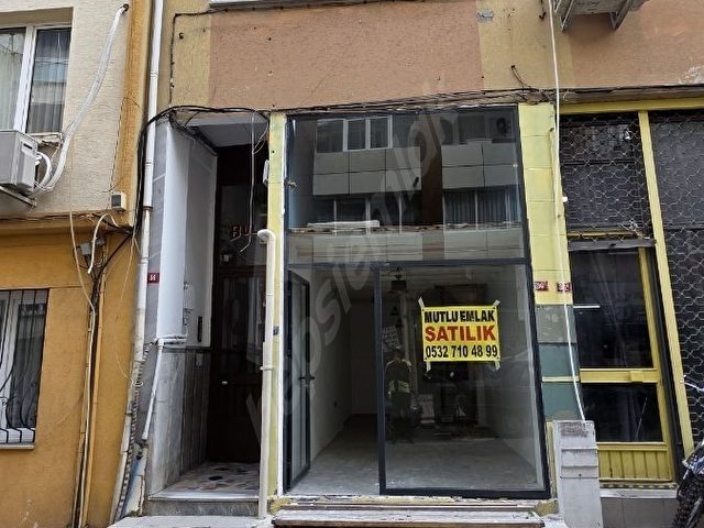 ÜSKÜDAR NUHKUYUSUNA COK YAKIN 30 M2 ASMA KATLI KAÇIRILMAZ DÜKKAN