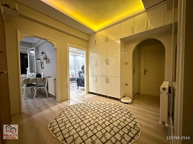KIBRIS CAD. ÜZERİ,METRONUN YANI BAŞINDA,İÇİ YENİLENMİŞ,ŞIK DAİRE - Görsel 22