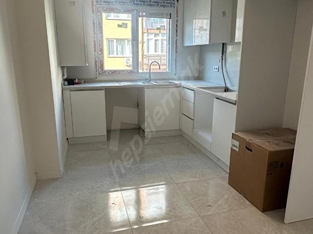 TURYAPTAN KADIKÖY FENERYOLUNDA SIFIR BİNADA KİRALIK 3+1 DAİRE - Görsel 7