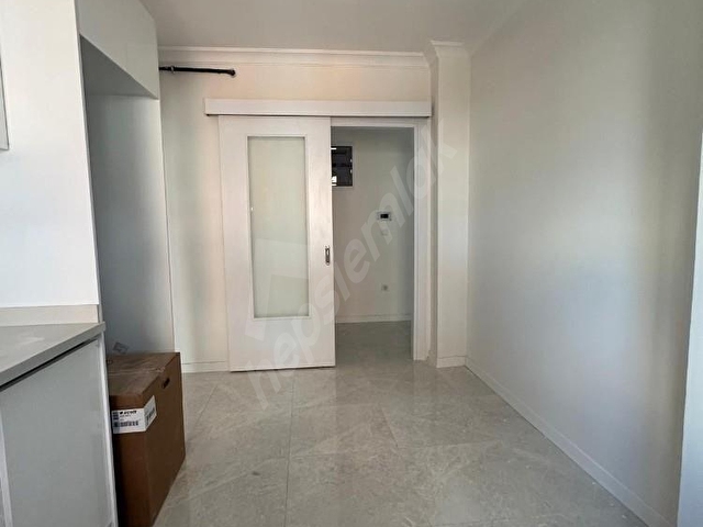 TURYAPTAN KADIKÖY FENERYOLUNDA SIFIR BİNADA KİRALIK 3+1 DAİRE - Görsel 8