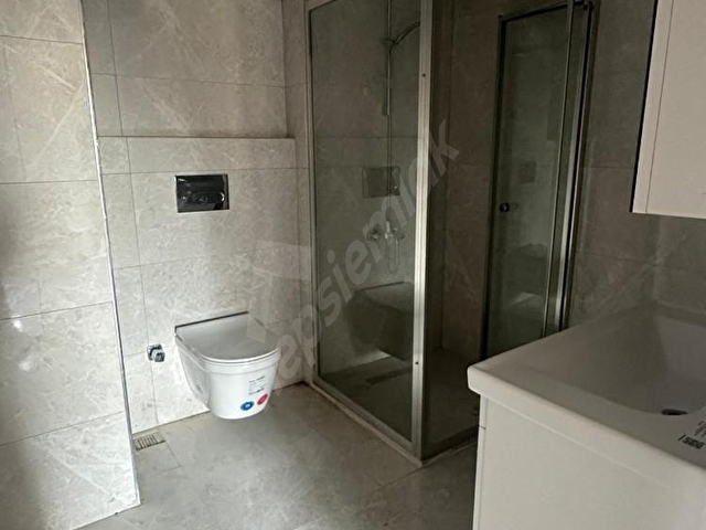 TURYAPTAN KADIKÖY FENERYOLUNDA SIFIR BİNADA KİRALIK 3+1 DAİRE - Görsel 18