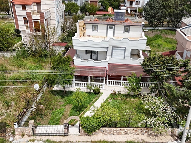 İzmir Dikili Salihleraltında Denize Yakın 4+1 Satılık Villa - Görsel 5