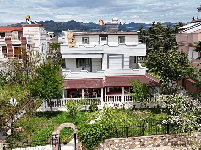 İzmir Dikili Salihleraltında Denize Yakın 4+1 Satılık Villa - Görsel 17
