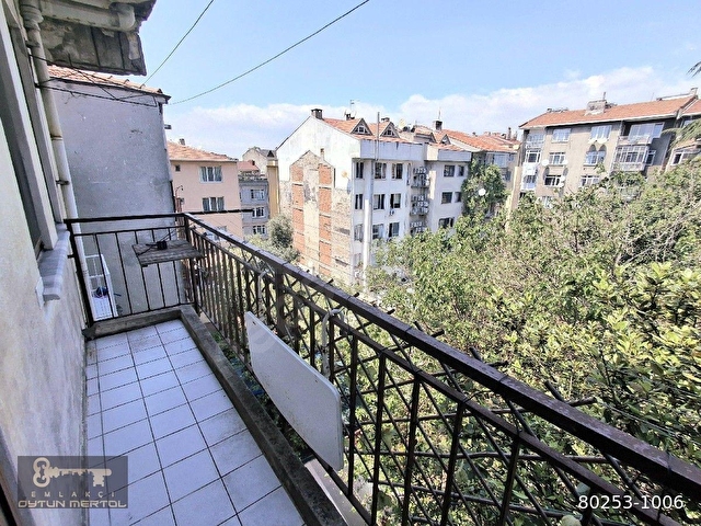 KADIKÖY RASİMPAŞADA KİRALIK 2+1 EŞYALI DAİRE - Görsel 8