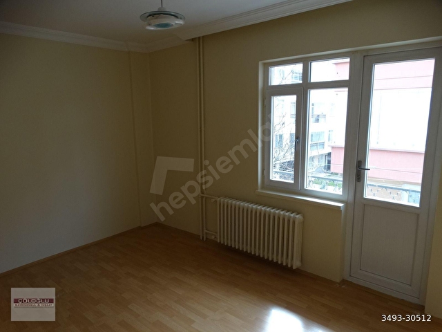 ÇÖLOĞLUNDAN DİKMEN CADDE ÜZERİNDE ARA KAT 3+1 BAĞIMSIZ YAPILI - Görsel 17
