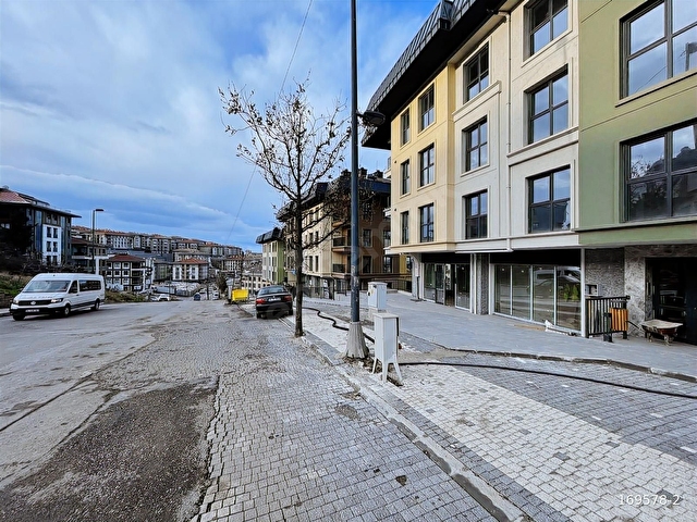 REALTY VİSİON GAYRİMENKULDAN EMLAK KONUT CADDE ÜZERİ DÜKKAN