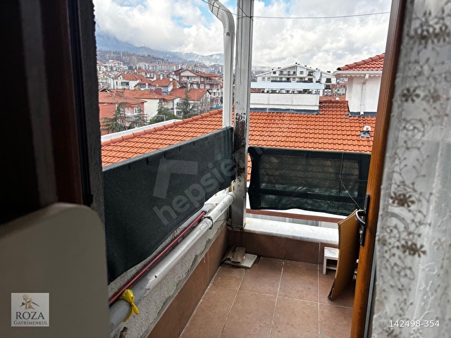 Halife Sultan mahallesi kiralık 1+1 eşyalı apart - Görsel 9