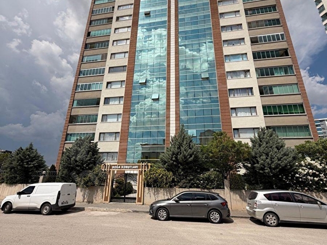 ERYAMAN SUSUZDA ÇIFT GIYINME ODALI, 3 BANYOLU 4+1 SATILIK DAİRE