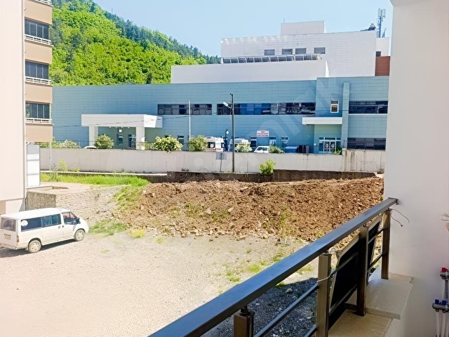 ZEYBEK*DEN İNEBOLU DEVLET HASTANESİ 2+1 / YENİ SİFİR DAİRE