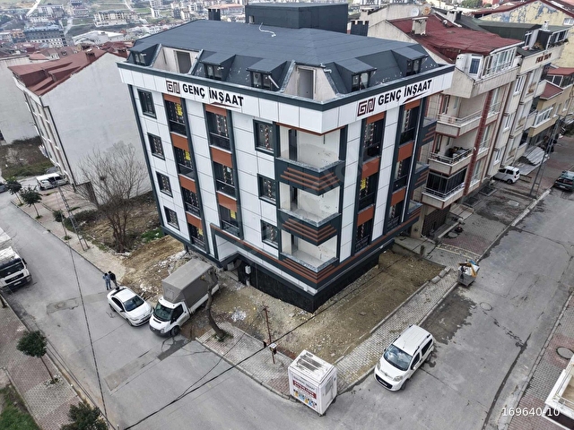 AVLU34 DİBİNDE 2+1 ARAKAT OTOPARKLI BALKONLU ASNSÖRLÜ LÜKS DAİRE - Görsel 3