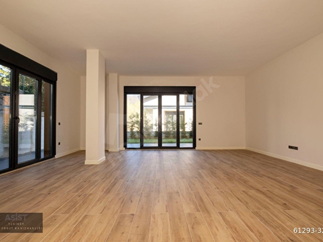 Zekeriyaköy Mavi Ada Evleri nde Ormanla Çevrili, Satılık Villa - Görsel 7