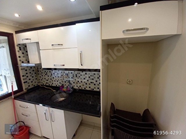 Gültepede Yeni Bina Güney Cephe Metrobüse 200 Mt.Yüksek Giriş 1+1 Daire. - Görsel 24