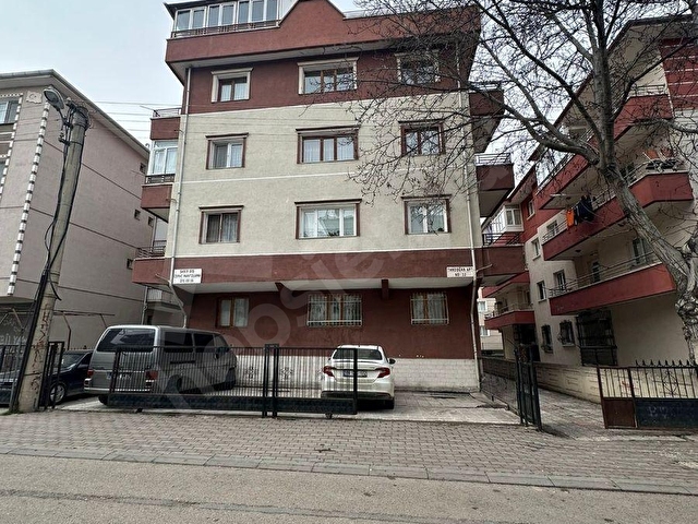 SİNCAN TANDOĞAN MAHALLESİNDE ARA KAT SATILIK 3+1 DAİRE
