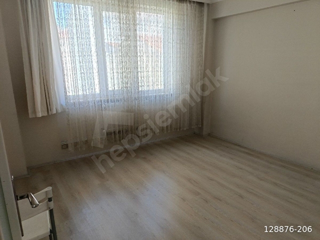 Şirintepe mahallesinde Kiralık 2+0 Daire  AVCI EMLAK TEL:05427321434 - Görsel 5