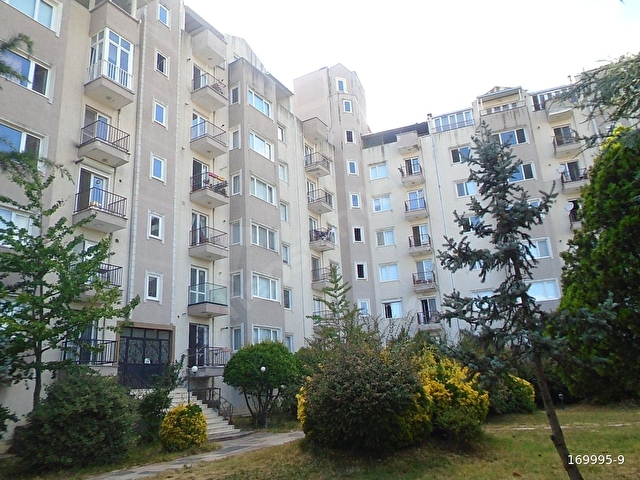 BOĞAZKÖYDE HAVUZLU VE BAHÇELİ SİTEDE FULL TADİLATLI BALKONLU 3+1 - Görsel 27