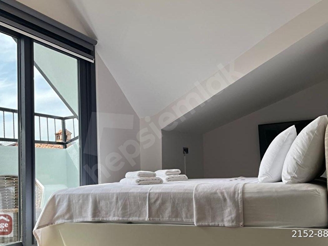 Alaçatı Merkezde Sezona Hazır! 12 Odalı Havuzlu Butik otel - Görsel 23