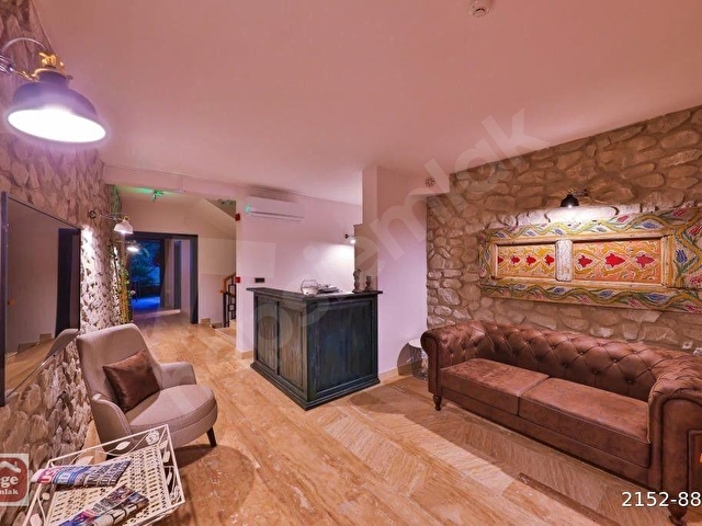 Alaçatı Merkezde Sezona Hazır! 12 Odalı Havuzlu Butik otel - Görsel 10