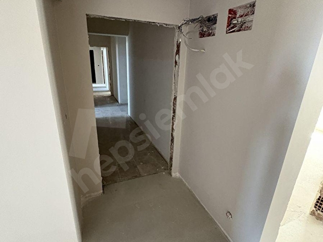 ERDEK ZÜBEYDE HANIM CADDESİNDE SATILIK 3+1 DENİZ MANZARALI DAİRE - Görsel 26