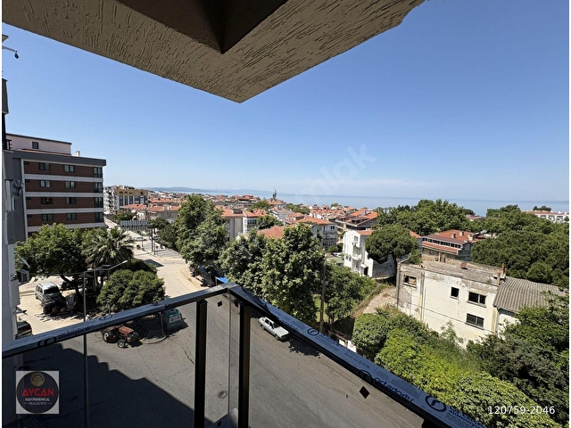 ERDEK ZÜBEYDE HANIM CADDESİNDE SATILIK 3+1 DENİZ MANZARALI DAİRE - Görsel 3