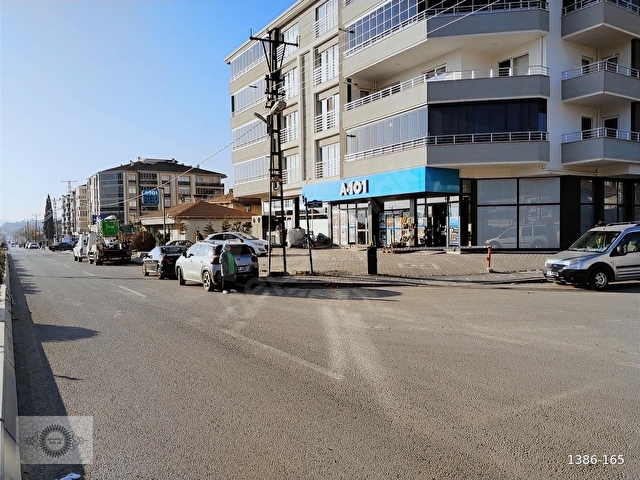 ÇAYIRHANDA BULVAR ÜSTÜ A101 KİRACILI 287 METRELİK 2 ADET DÜKKAN - Görsel 9