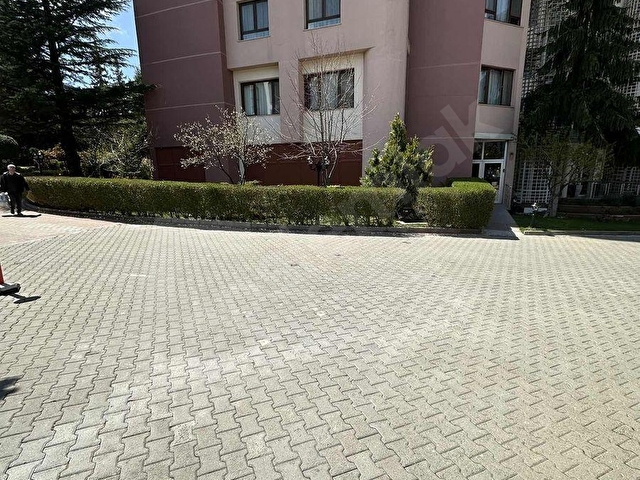 ORAN MAH.ORMAN SİTESİNDE ORMAN MANZARALI SATILIK 5+1 DAİRE - Görsel 3